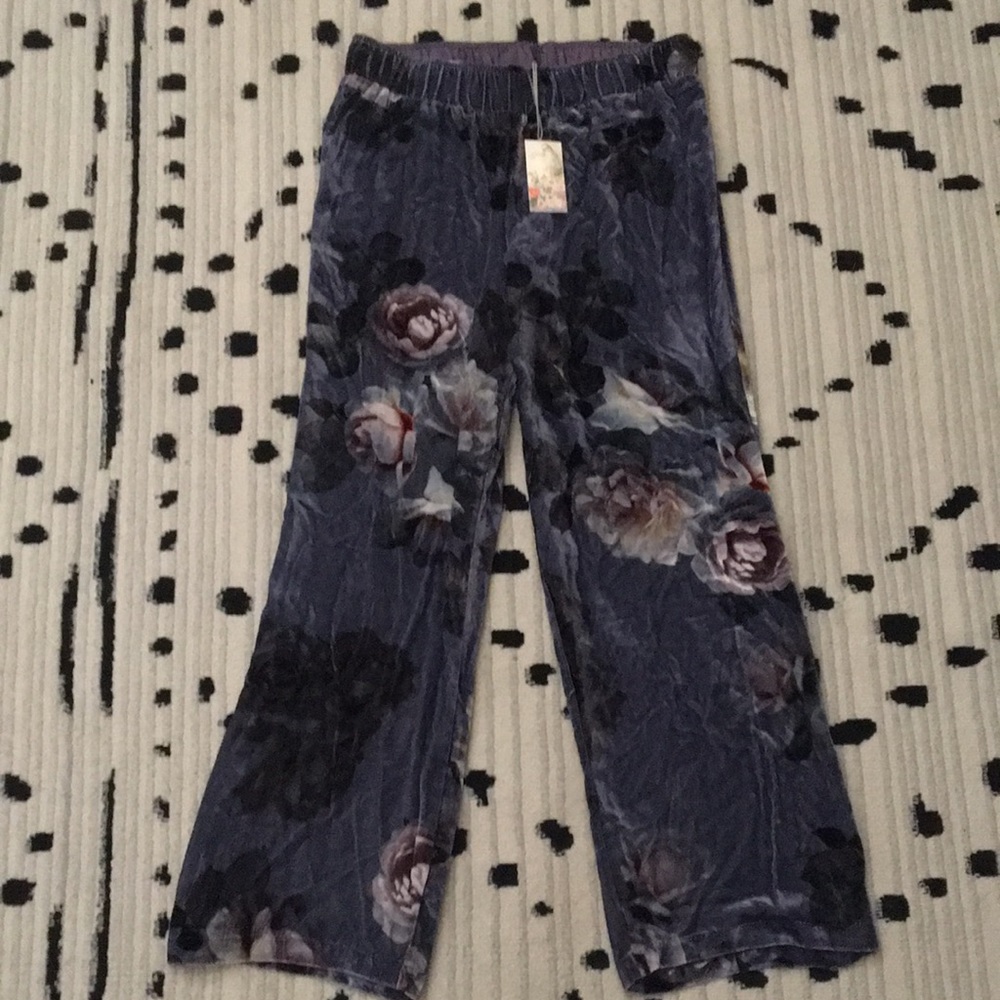 Johnny Was  Midnight rose velvet wide leg pant